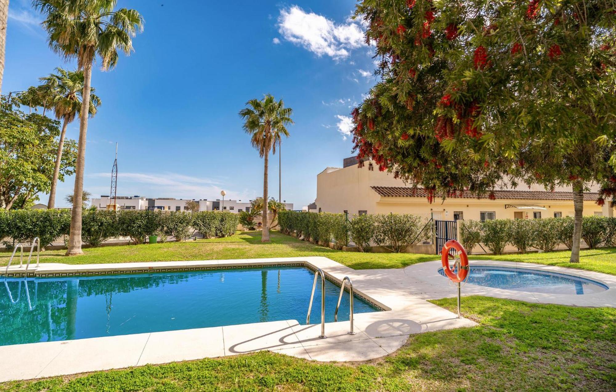 Appartement 1 Bedroom Beautiful In Benalmádena