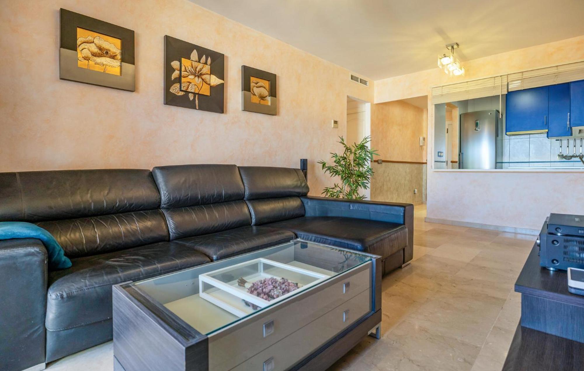 1 Bedroom Beautiful In